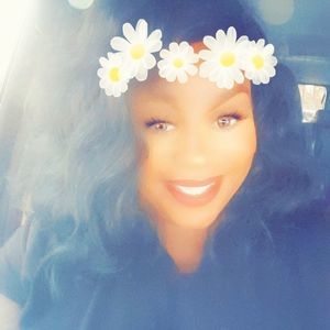 Meet your Posher, Kara